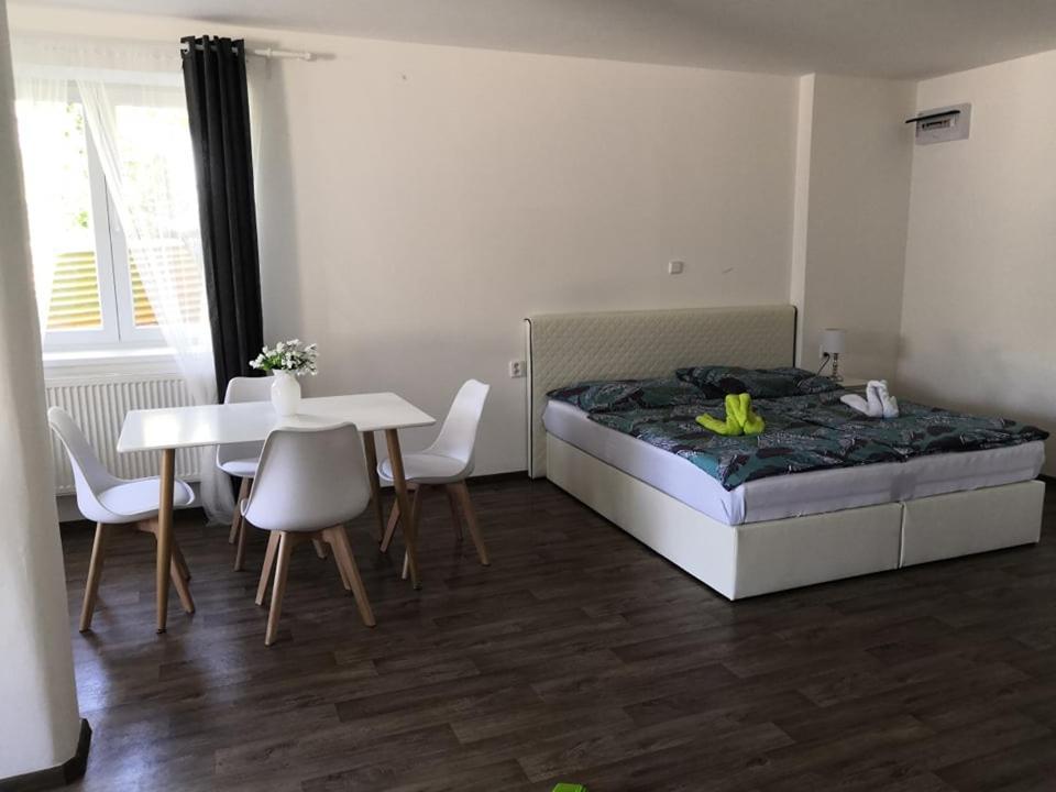 Apartmany Doris Litomerice Luaran gambar